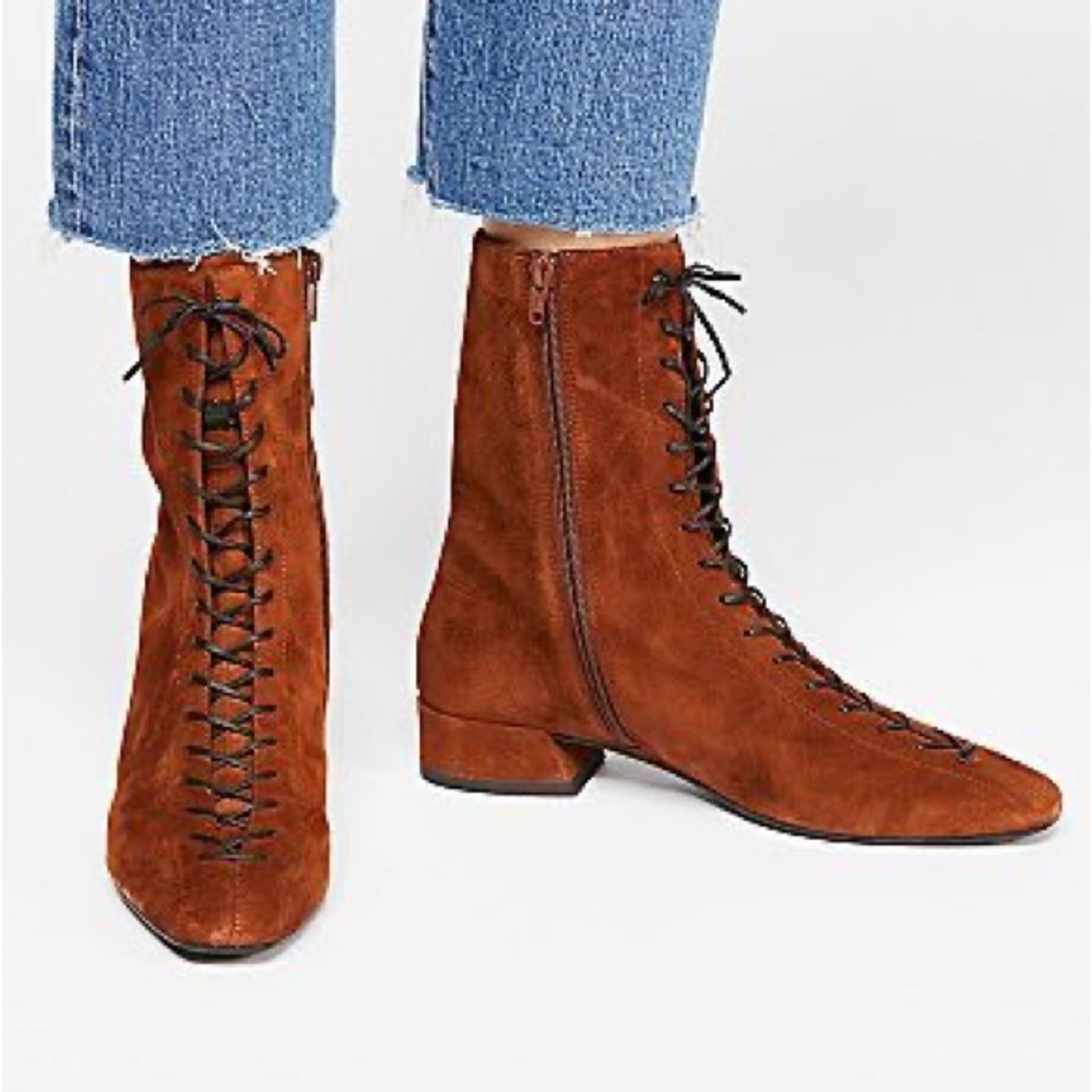 Vagabond Joyce Brown Lace-Up Boots